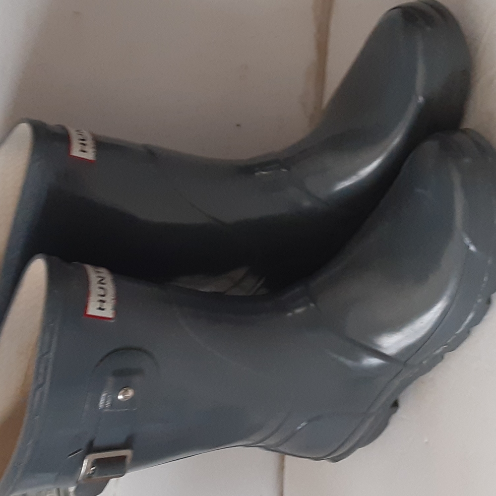 HUNTER  bootps  size 6m 7 F